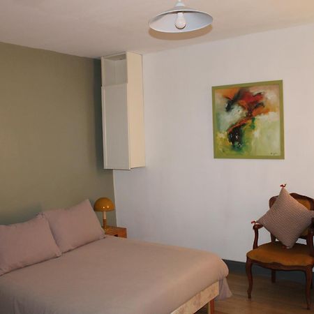 Agreable Appartement P2 Centre Ville Au Calme. 尼姆 外观 照片
